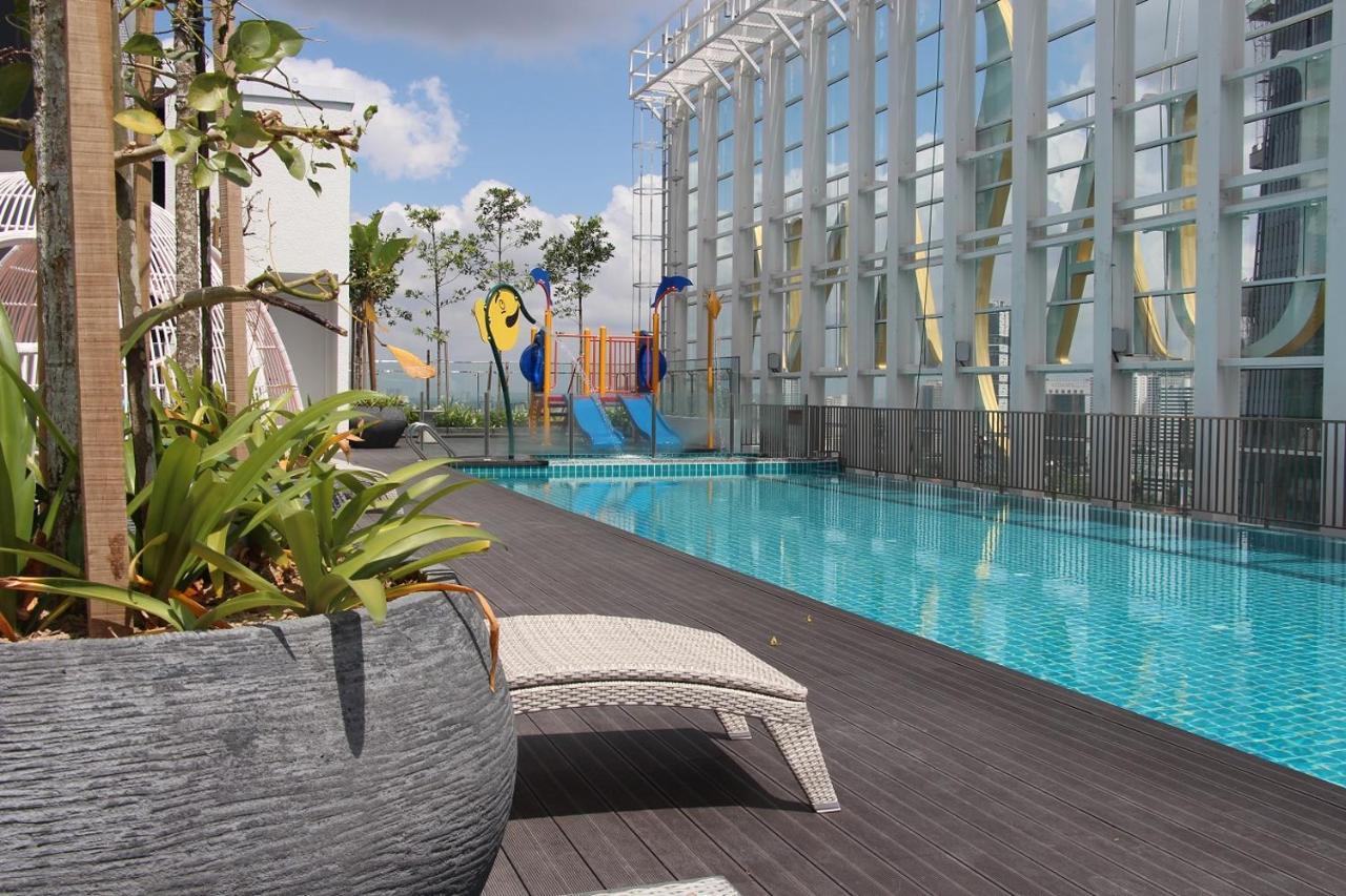 Suasana Residence By Nest Home Johor Bahru Exteriér fotografie